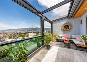 Luxury penthouse with sea and fortress views from the owner 