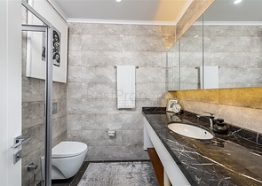 Luxury penthouse with sea and fortress views from the owner 