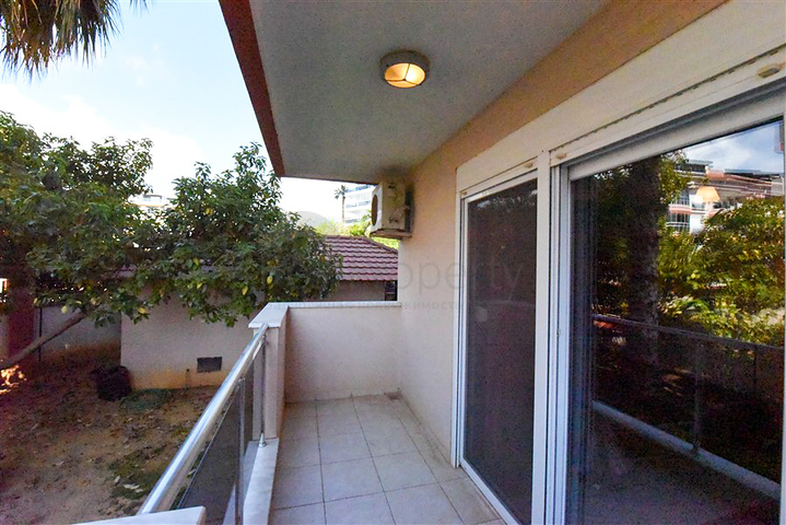 Spacious apartments in central Oba