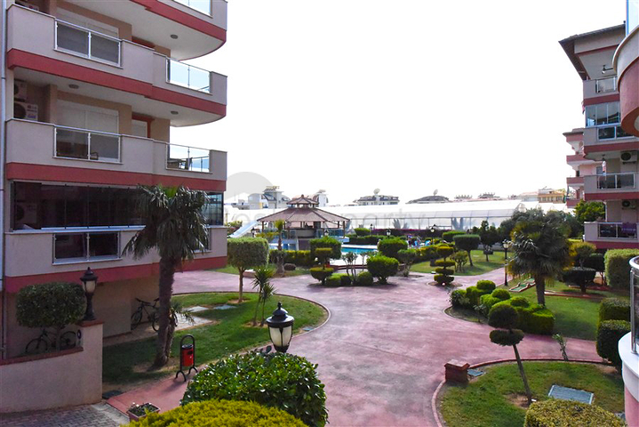 Spacious apartments in central Oba