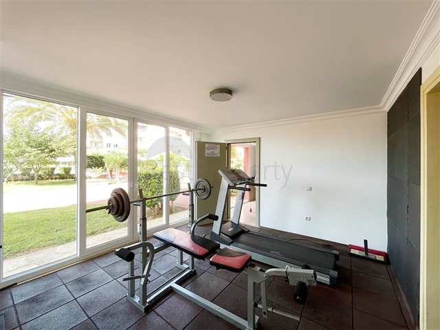 Spacious apartments in central Oba