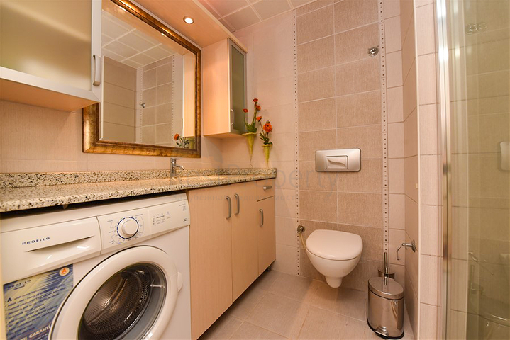 Spacious apartments in central Oba