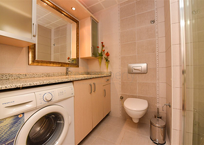 Spacious apartments in central Oba