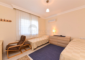 Spacious apartments in central Oba