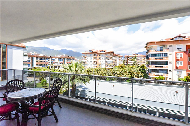 Spacious 2+1 apartment in Oba district