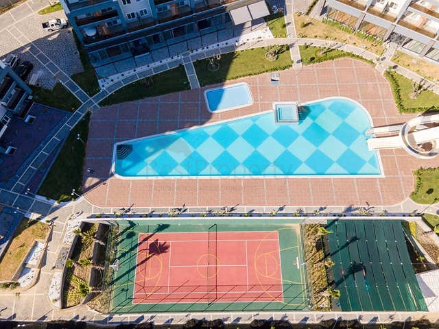 1+1 apartment for rent in a new residential complex