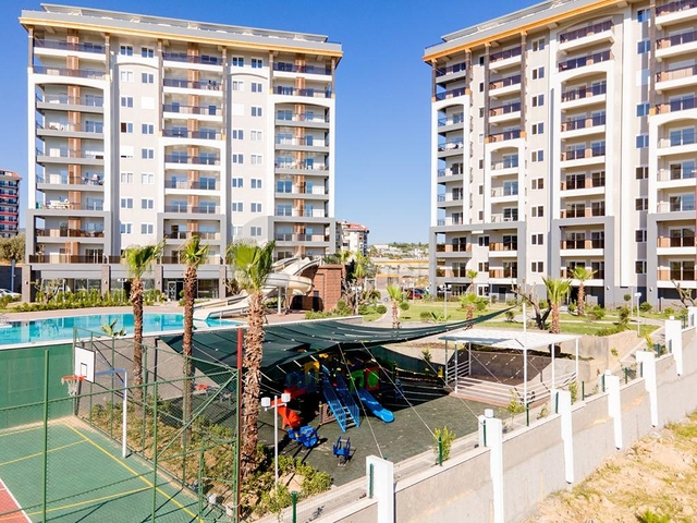 1+1 apartment for rent in a new residential complex