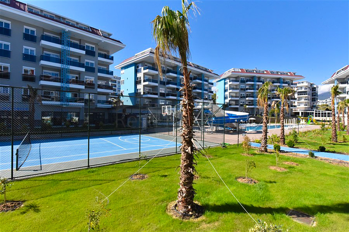 1+1 apartment in Kestel district