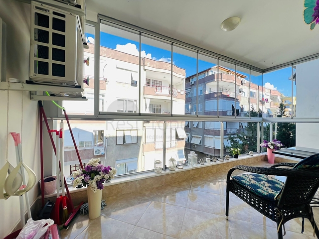 Luxury 3+1 apartment in the center of Alanya