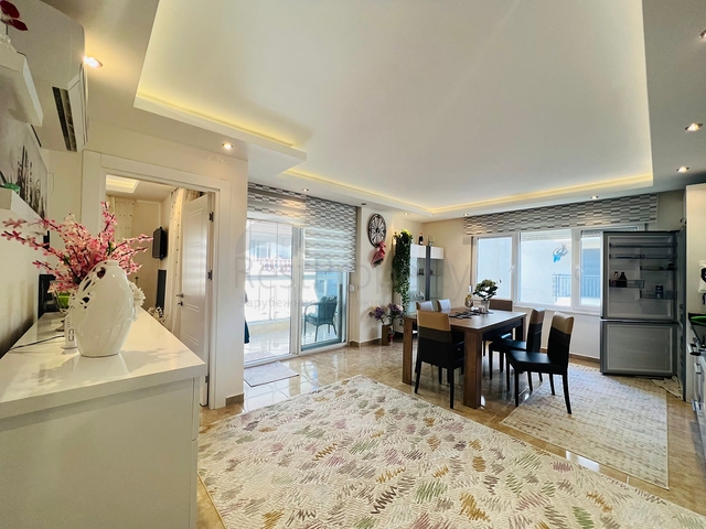 Luxury 3+1 apartment in the center of Alanya
