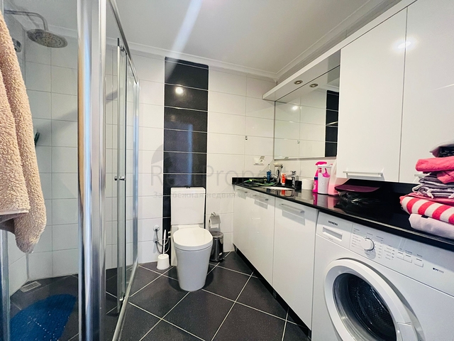 Luxury 3+1 apartment in the center of Alanya