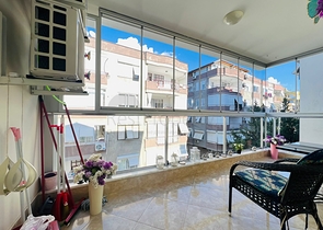 Luxury 3+1 apartment in the center of Alanya