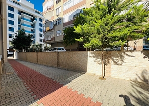 Luxury 3+1 apartment in the center of Alanya