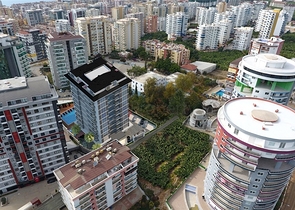 Spacious 1+1 apartment in a building under construction in Mahmutlar district