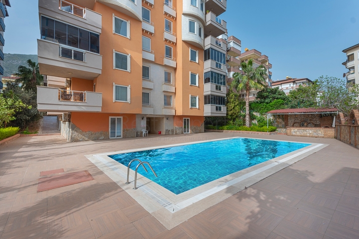 Furnished 2+1 apartment in the heart of Alanya