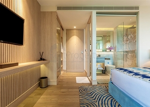 Modern residential complex 200 m from Bangtao beach