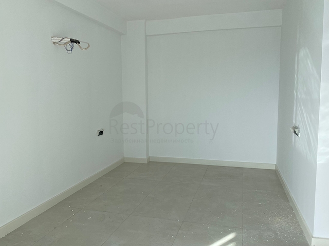 A unique residence from the owner with a sea view surrounded by forest