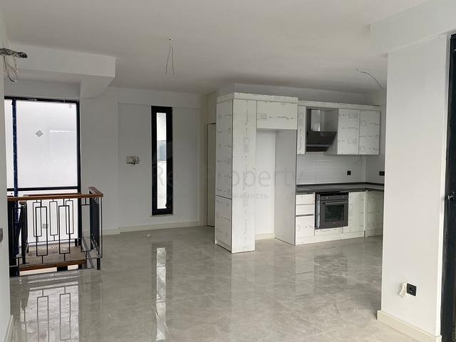 A unique residence from the owner with a sea view surrounded by forest