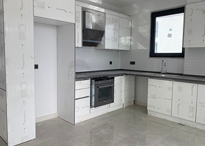 A unique residence from the owner with a sea view surrounded by forest