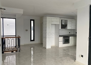 A unique residence from the owner with a sea view surrounded by forest