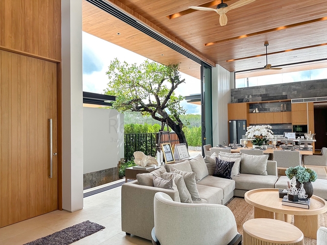 New villa project from a leading developer