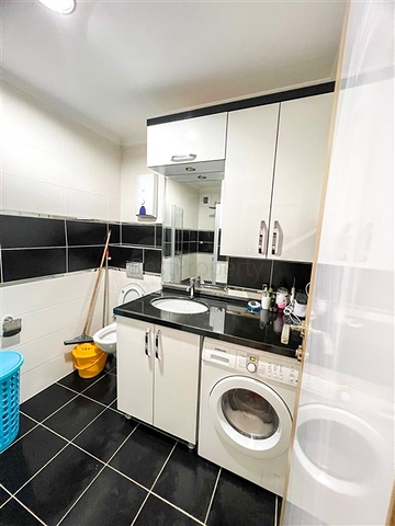 Spacious 1+1 apartment of 70 m2