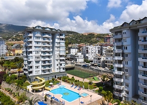 Spacious apartment with sea and mountain views in Cikcilli area