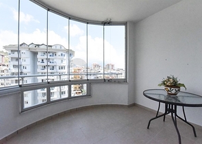 Spacious apartment with sea and mountain views in Cikcilli area