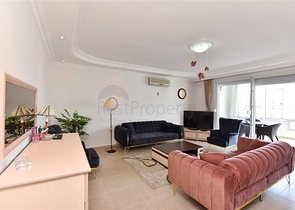 Spacious apartment with sea and mountain views in Cikcilli area