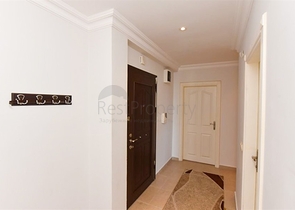 Spacious apartment with sea and mountain views in Cikcilli area