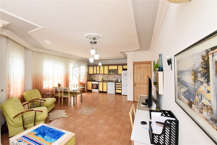 2+1 apartment for rent in the center of Alanya