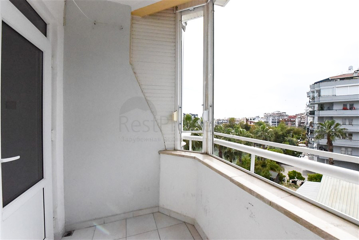2+1 apartment for rent in the center of Alanya
