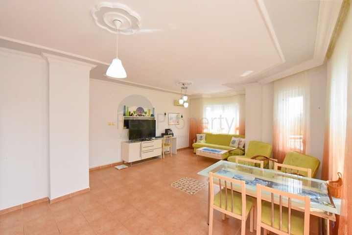 2+1 apartment for rent in the center of Alanya