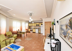 2+1 apartment for rent in the center of Alanya