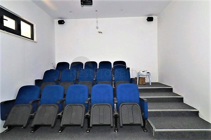 Furnished 1+1 apartment with sea and mountain views in Mahmutlar area