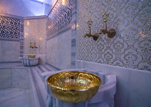 Furnished 1+1 apartment with sea and mountain views in Mahmutlar area