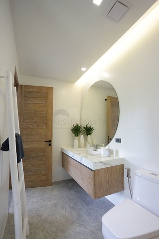 New luxury residence