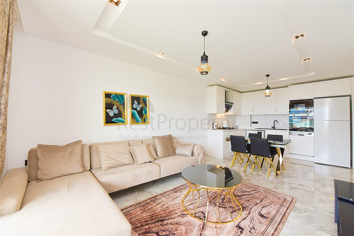 Furnished 1+1 apartment in a new complex in Kargicak district