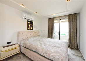 Furnished 1+1 apartment in a new complex in Kargicak district