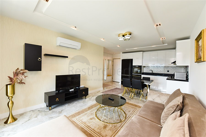 Luxury 1+1 apartment in Kargicak district