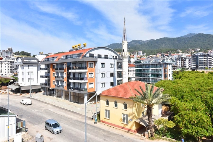 4+1 penthouse with separate kitchen in Oba area