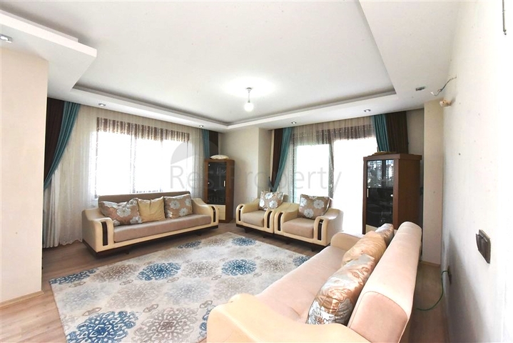 4+1 penthouse with separate kitchen in Oba area