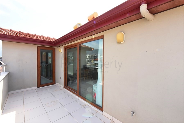 4+1 penthouse with separate kitchen in Oba area