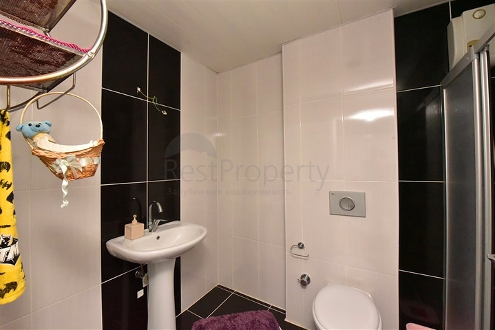 4+1 penthouse with separate kitchen in Oba area