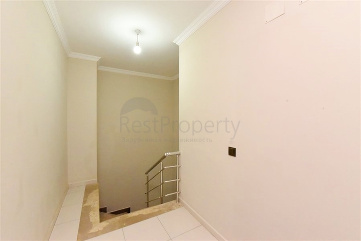 4+1 penthouse with separate kitchen in Oba area