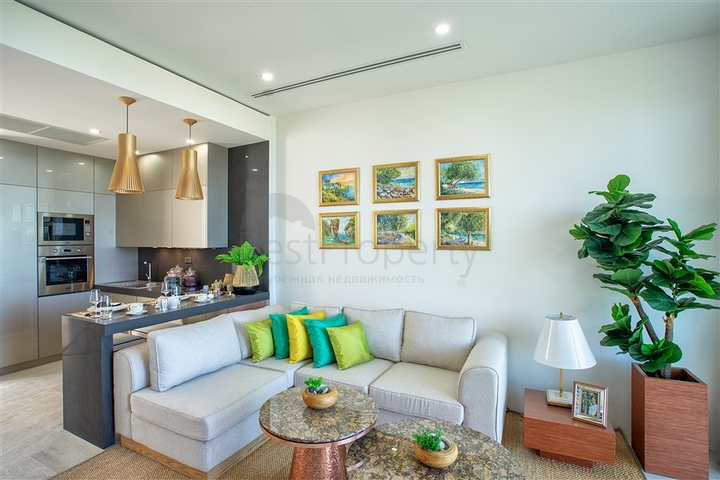 View complex on Karon