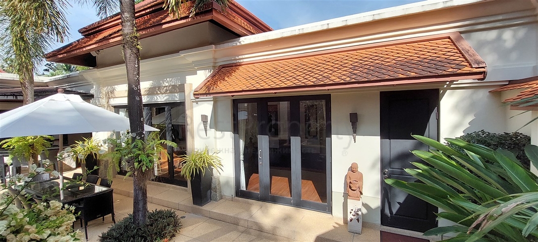 Resale of villas in an ideal location