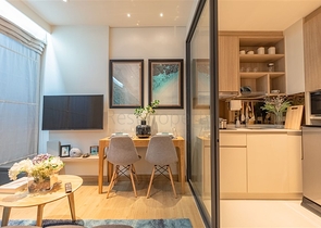 A respectable condominium on the golf courses of the Laguna resort complex