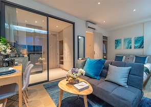 A respectable condominium on the golf courses of the Laguna resort complex