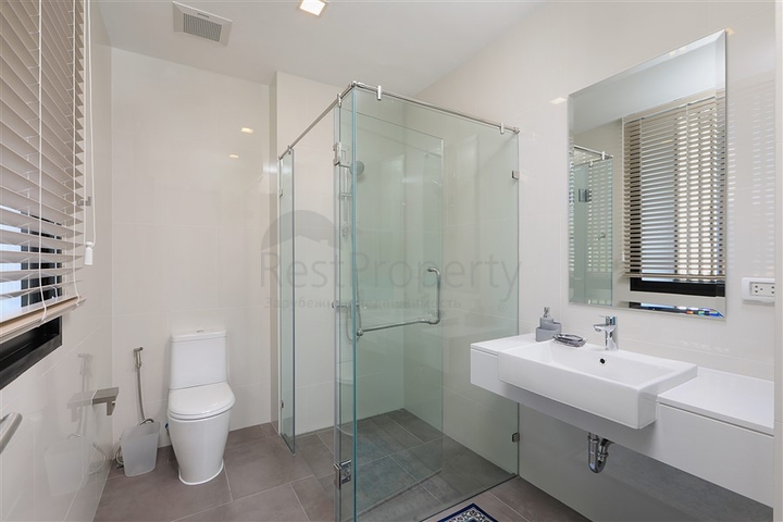 Three-bedroom duplex villa in a new complex